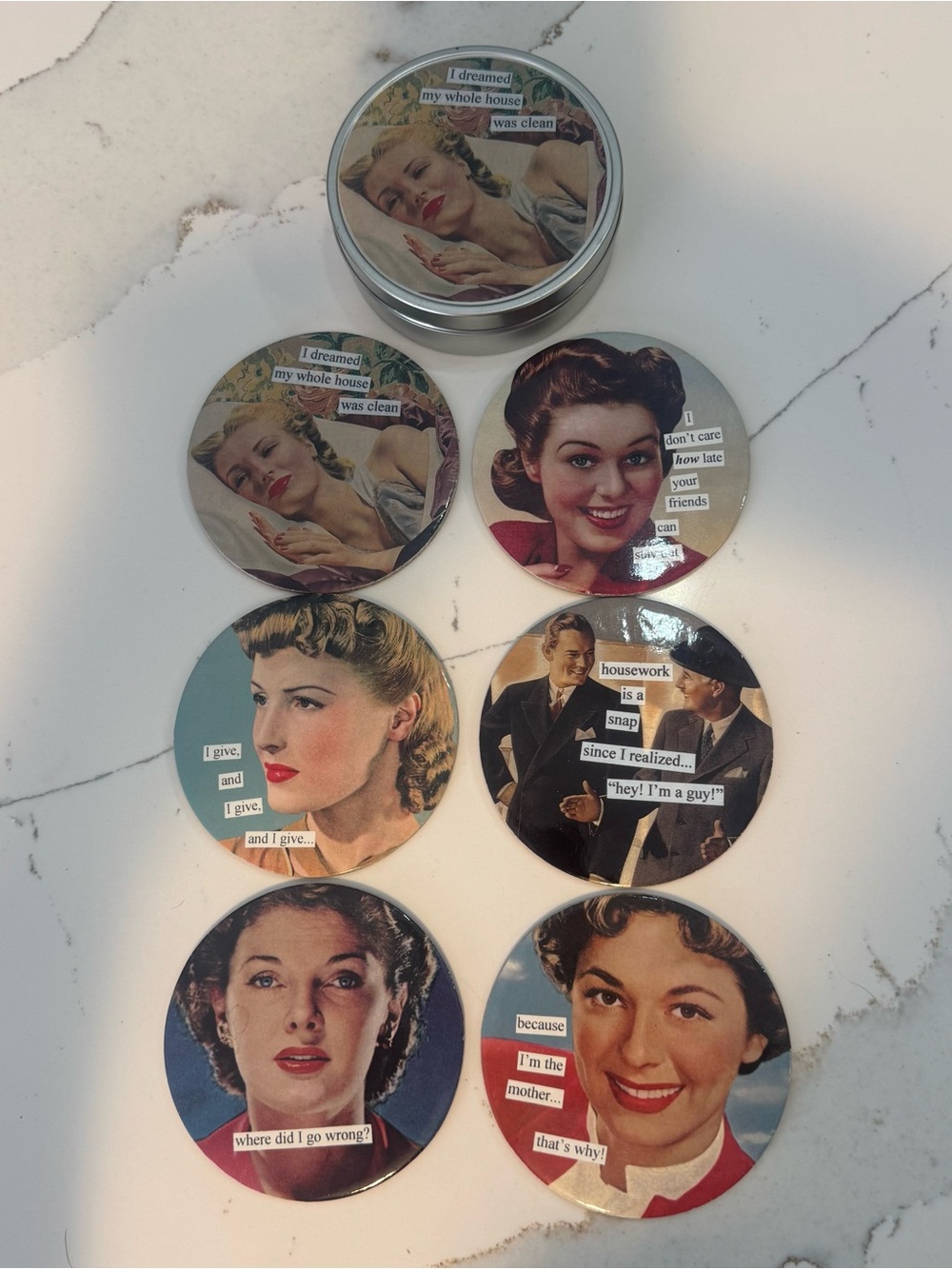 Set of 6 Retro funny coasters with container